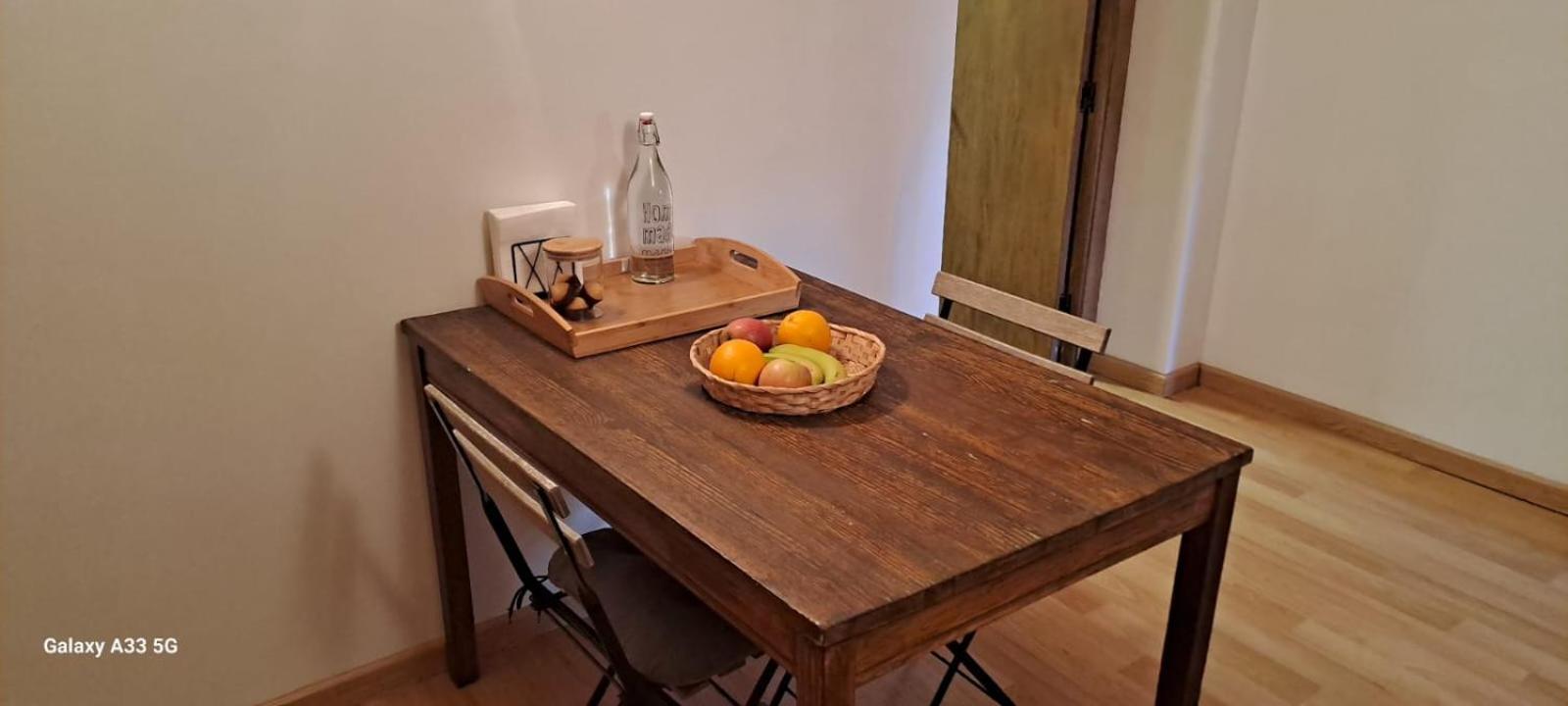 Alojamiento Compartido Cantroncxic Sant Pere de Torello Luaran gambar